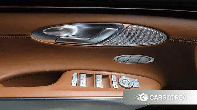 Genesis GV70 2022 Белый из Кореи, фото 5