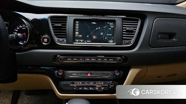 Kia The New Carnival 2020 Белый из Кореи, фото 5