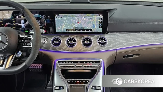 Mercedes-Benz AMG GT 2023 Золотой из Кореи, фото 5