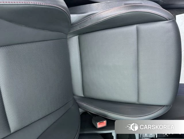Skoda Krok 2023 Белый из Китая, фото 5