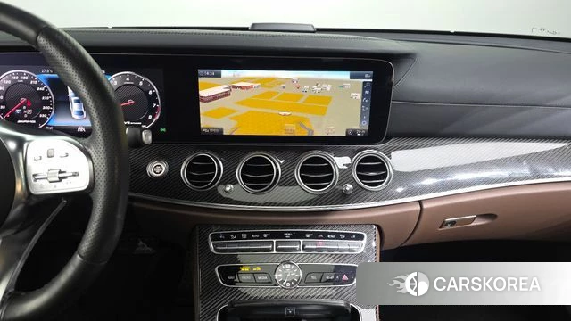 Mercedes-Benz E-Class W213 2019 Белый из Кореи, фото 5