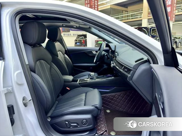 Audi A4L 2023 Белый из Китая, фото 5