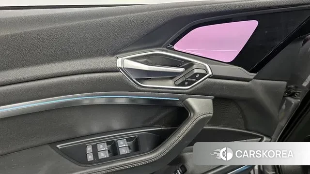 Audi e-Tron id 2901125 из Кореи 5