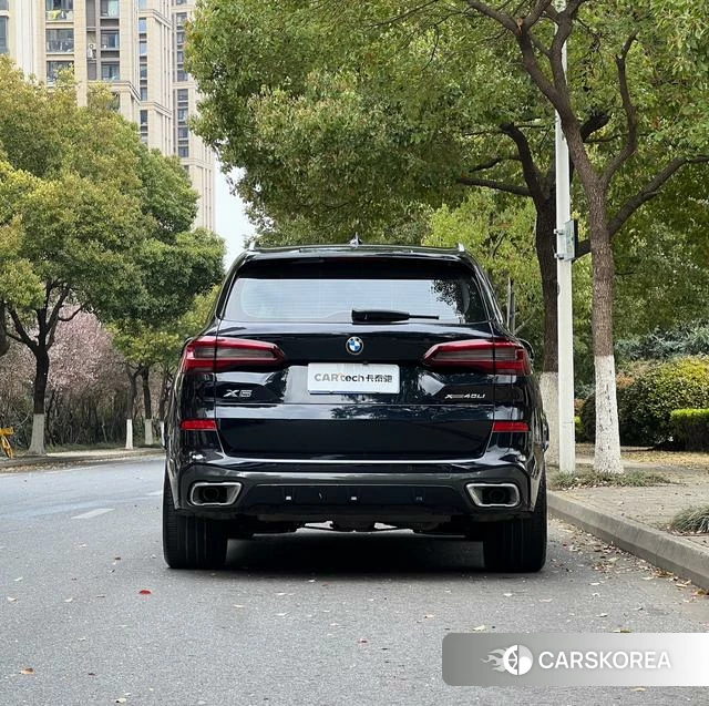BMW X5 2023 Черный из Китая, фото 5