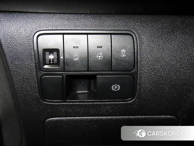 Hyundai Staria 2025 Белый из Кореи, фото 5