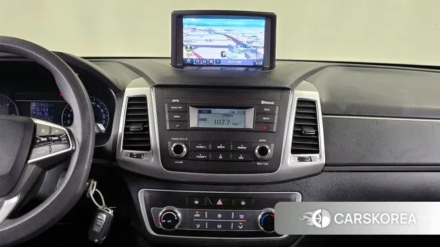 Ssangyong Rexton Sports 2018 Серебристо-серый из Кореи, фото 5