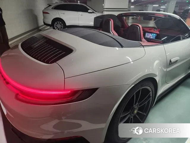 Porsche 911(992) 2023 Белый из Кореи, фото 5