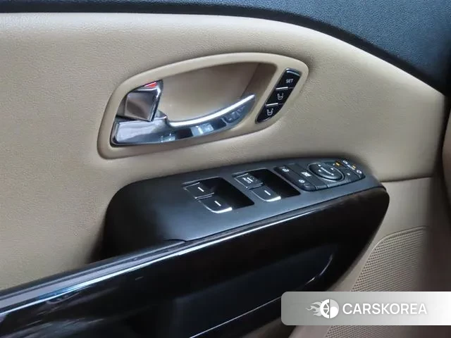 Kia The New Carnival 2019 Белый из Кореи, фото 5