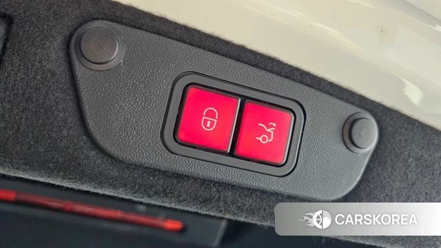Mercedes-Benz C-Class W205 2018 Белый из Кореи, фото 5