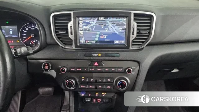 Kia Sportage 4th Generation 2018 Белый из Кореи, фото 5