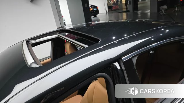 Lexus ES300h 7th generation 2021 Черный из Кореи, фото 5