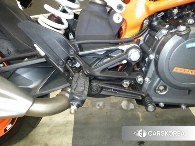 Проданный KTM 390 DUKE 2017 из Японии, фото 2