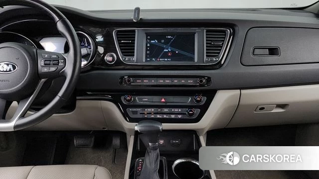 Kia The New Carnival 2018 Белый из Кореи, фото 5