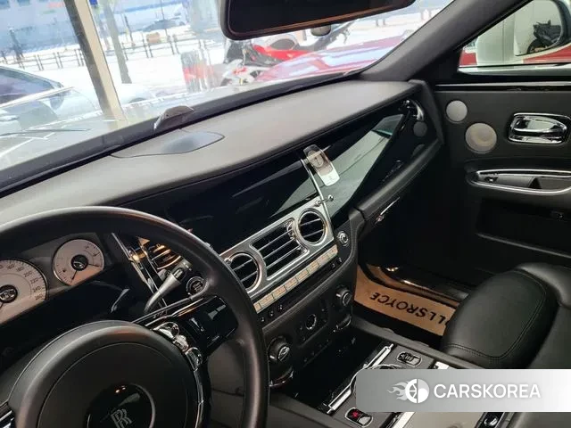 Rolls-Royce Ghost 2019 Белый из Кореи, фото 5