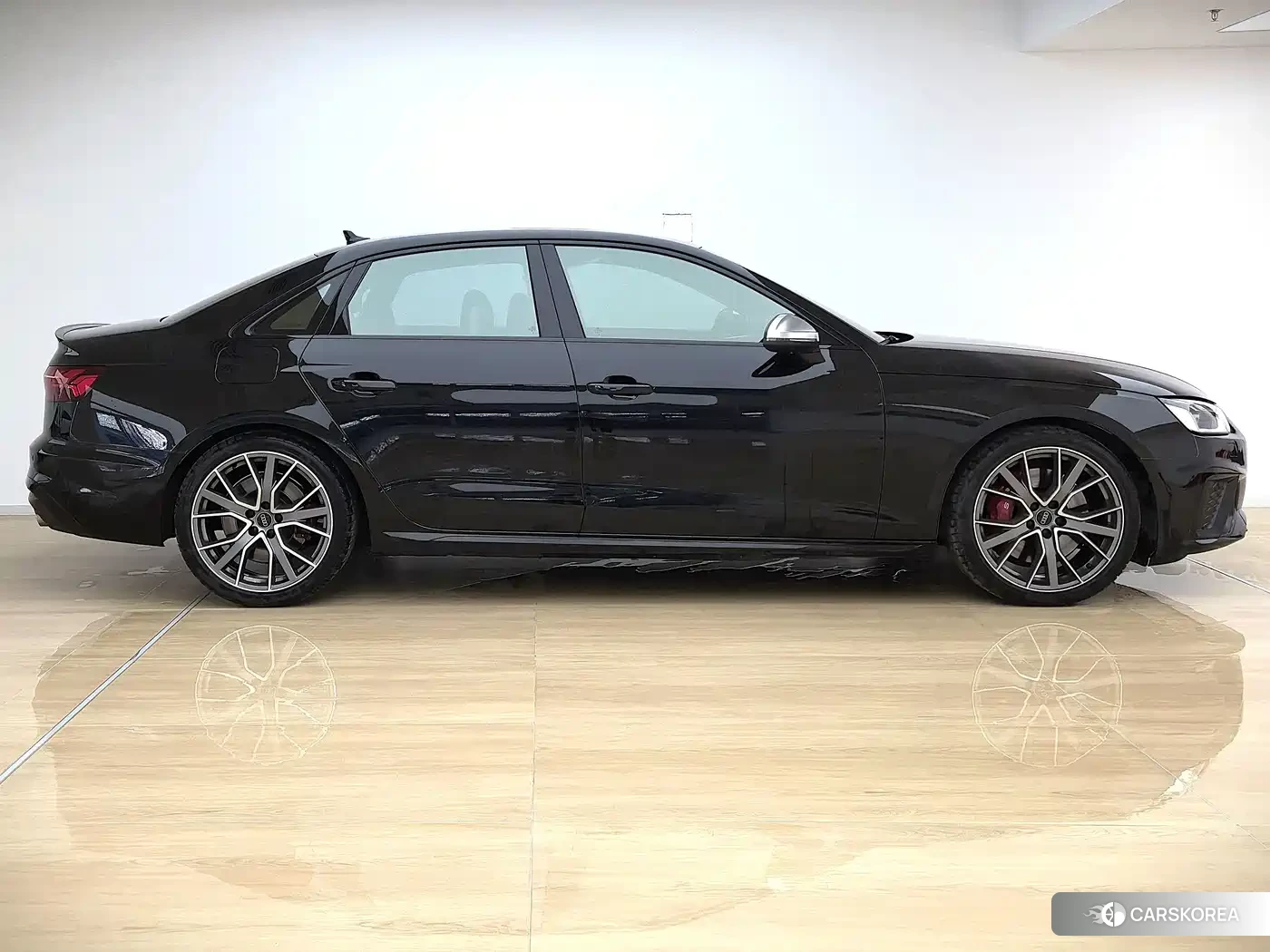 Audi S4 2024 Черный из Китая, фото 5