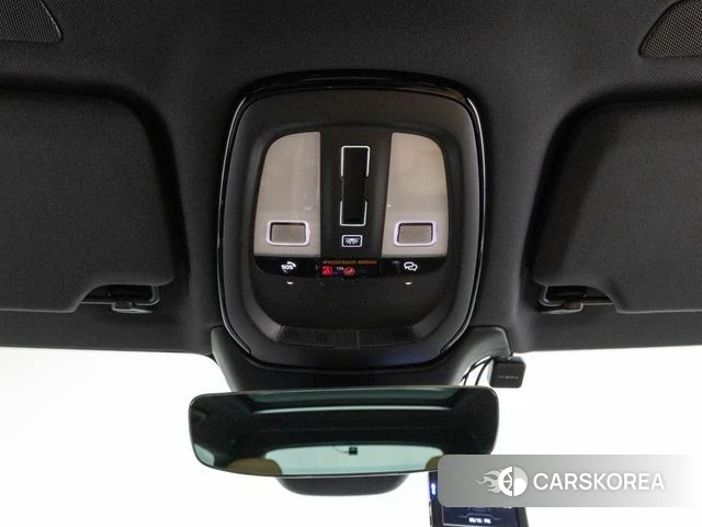 Volvo V90 Cross-Country 2023 Белый из Кореи, фото 5