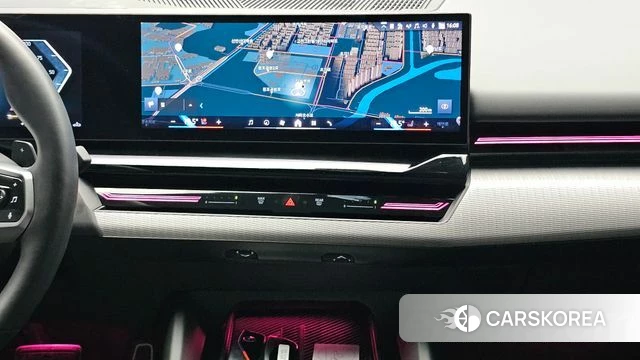 BMW 5 Series (G60) 2024 Белый из Кореи, фото 5