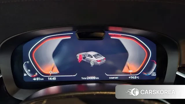 BMW 5 Series (G30) 2023 Серебристо-серый из Кореи, фото 5