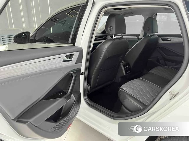 Volkswagen Sagitar 2023 Белый из Китая, фото 5