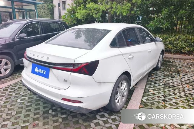 Roewe i5 2023 Белый из Китая, фото 5