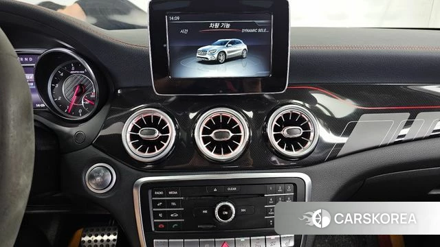 Mercedes-Benz GLA-Class X156 2018 Белый из Кореи, фото 5