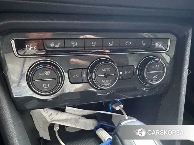 Volkswagen Tiguan second Generation 2020 Серебряный из Кореи, фото 5