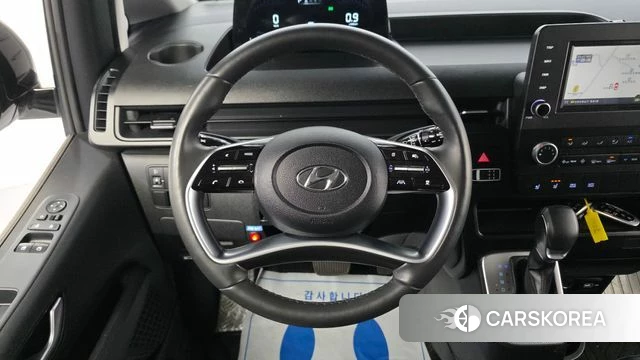 Hyundai Staria 2022 Белый из Кореи, фото 5