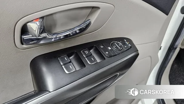 Kia The New Carnival 2018 Белый из Кореи, фото 5