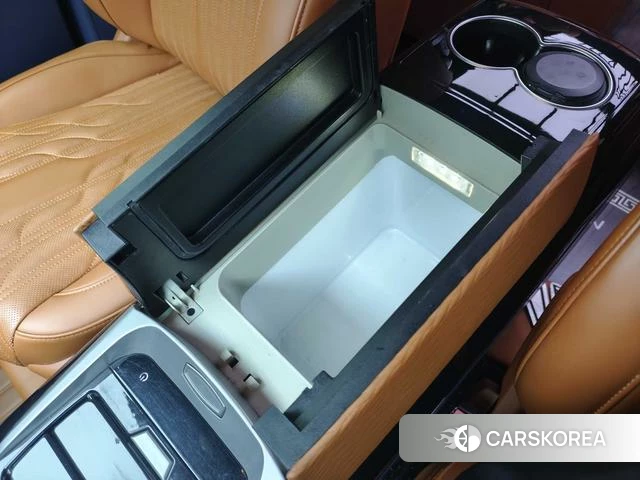 Mercedes-Benz Vito 2023 Черный из Китая, фото 5