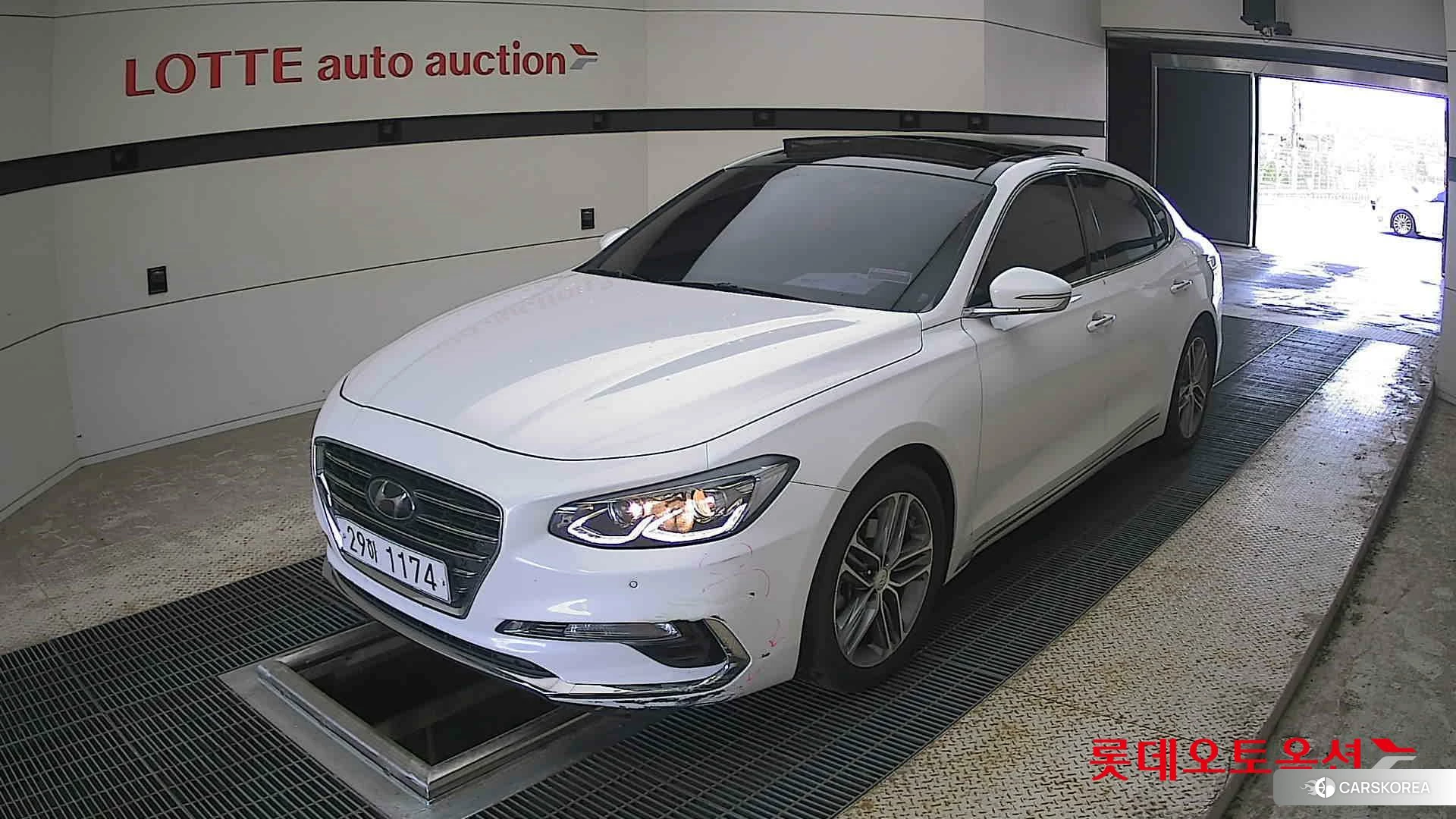 Hyundai Grandeur 2019 Белый из Кореи, фото 5