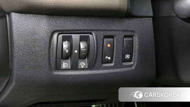 Renault Korea (Samsung) Clio 2019 Белый из Кореи, фото 5