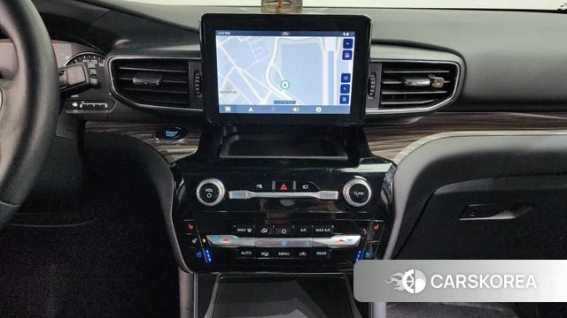 Ford Explorer 6th Generation 2023 Белый из Кореи, фото 5