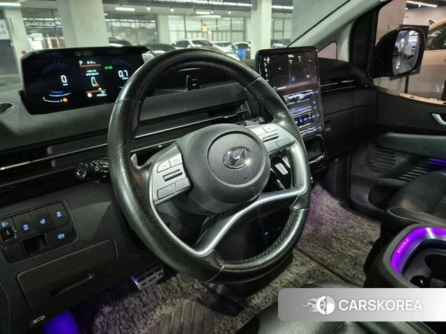 Hyundai Staria 2021 Белый из Кореи, фото 5