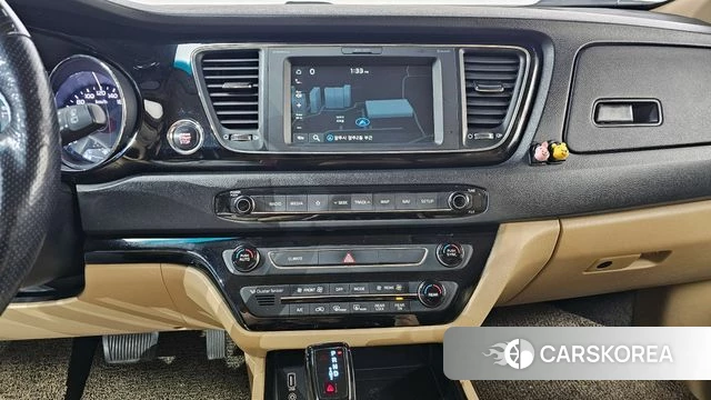 Kia The New Carnival 2018 Черный из Кореи, фото 5