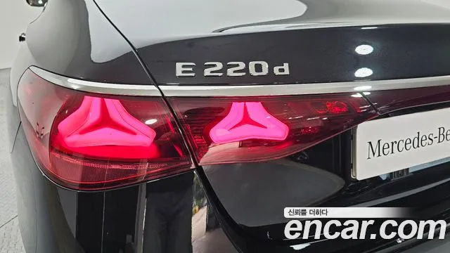 Mercedes-Benz E-Class W214 2024 Черный из Кореи, фото 5