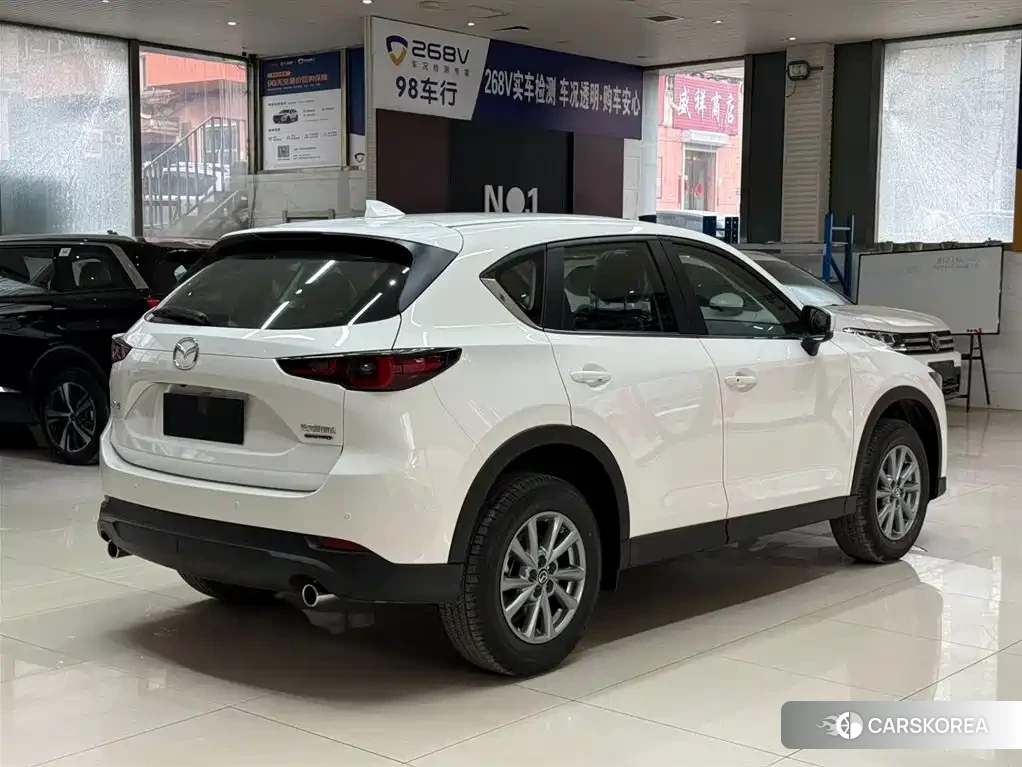 Mazda CX-5 2026 Белый из Китая, фото 5