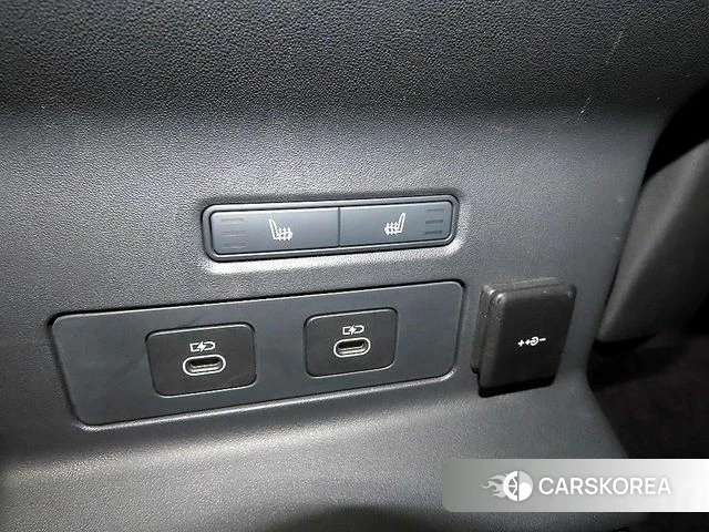 Land Rover Range Rover Velar 2024 Белый из Кореи, фото 5