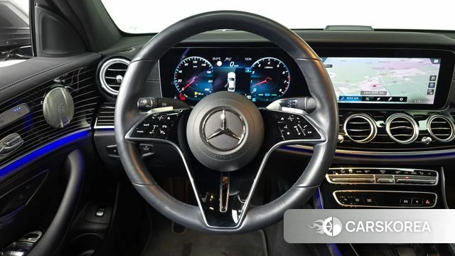 Mercedes-Benz E-Class W213 2021 Серебристо-серый из Кореи, фото 5