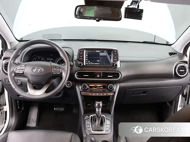 Hyundai Kona 2018 Белый из Кореи, фото 5