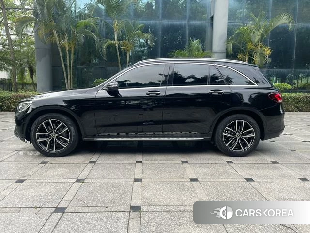 Mercedes-Benz GLC 2021 Черный из Китая, фото 5