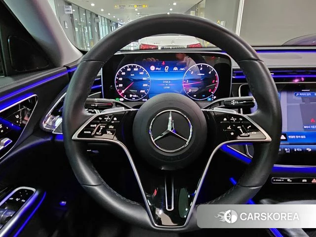 Mercedes-Benz E-Class W214 2024 Черный из Кореи, фото 5