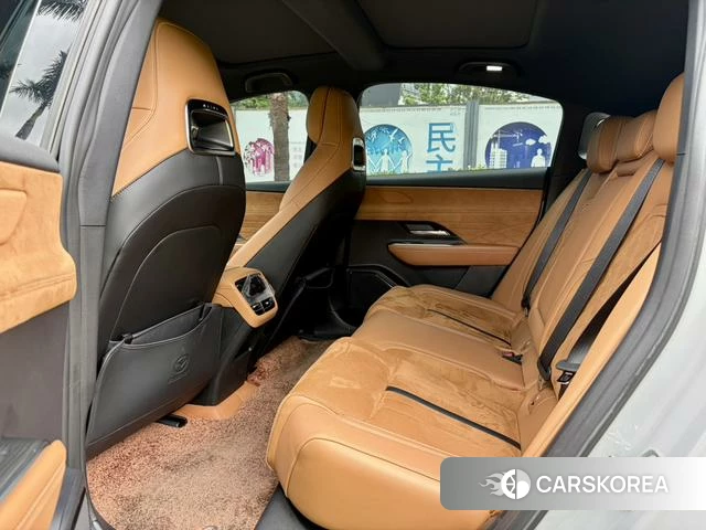 Mazda EZ-6 2025 Темно-серый из Китая, фото 5