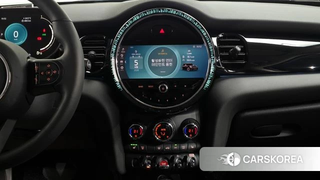 Mini Cooper 2023 Черный из Кореи, фото 5