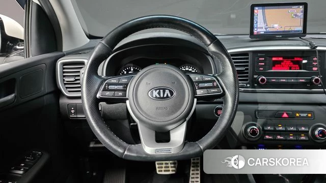 Kia Sportage The Bold 2021 Белый из Кореи, фото 5