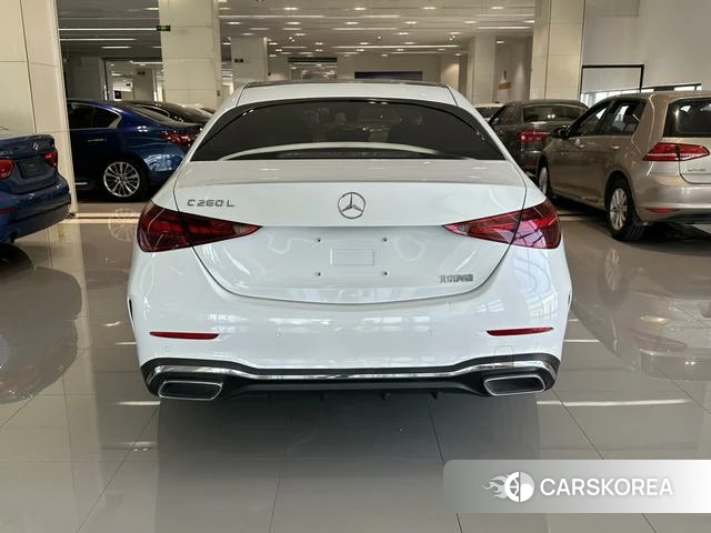 Mercedes-Benz Class C 2023 Белый из Китая, фото 5