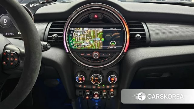 Mini Cooper 2021 Черный из Кореи, фото 5