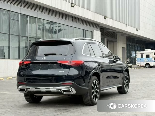 Mercedes-Benz GLC 2024 Зеленый из Китая, фото 5