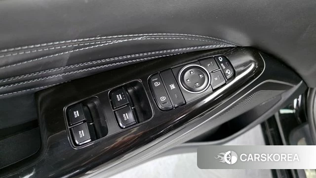 Kia K7 Premier 2020 Черный из Кореи, фото 5