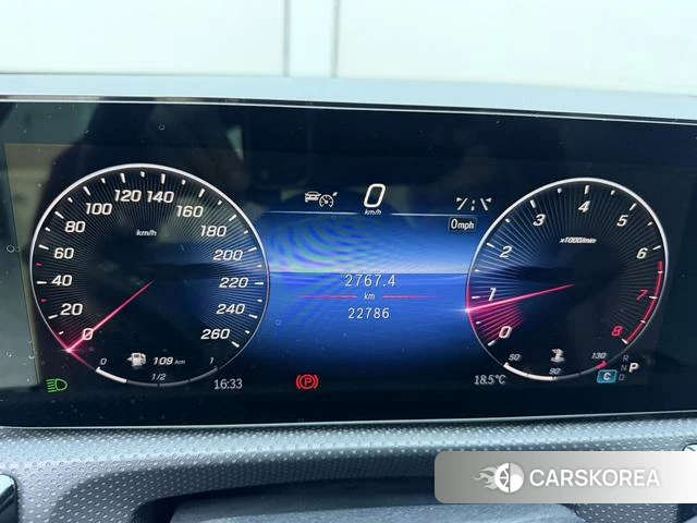 Mercedes-Benz Class A 2023 Красный из Китая, фото 5