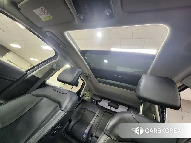 Kia Sportage 5th Generation Hybrid 2021 Черный из Кореи, фото 5